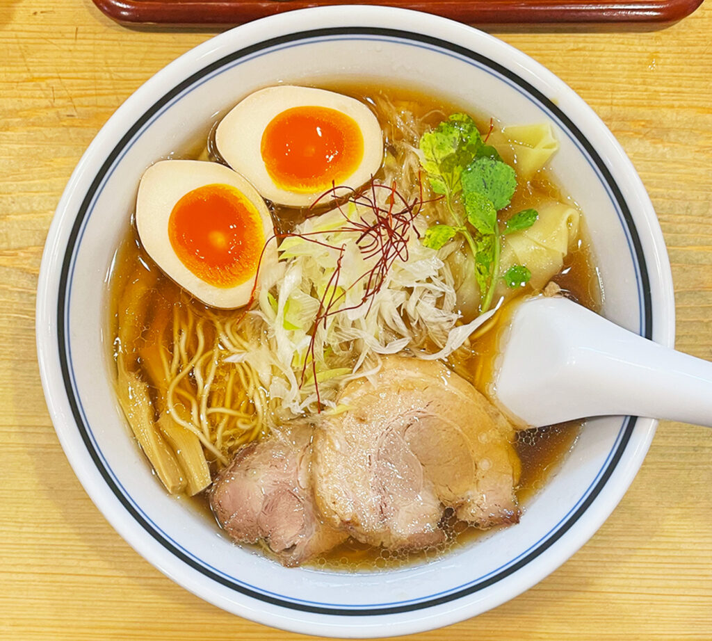 Rishiri konbu ramen KUROOBI photo1