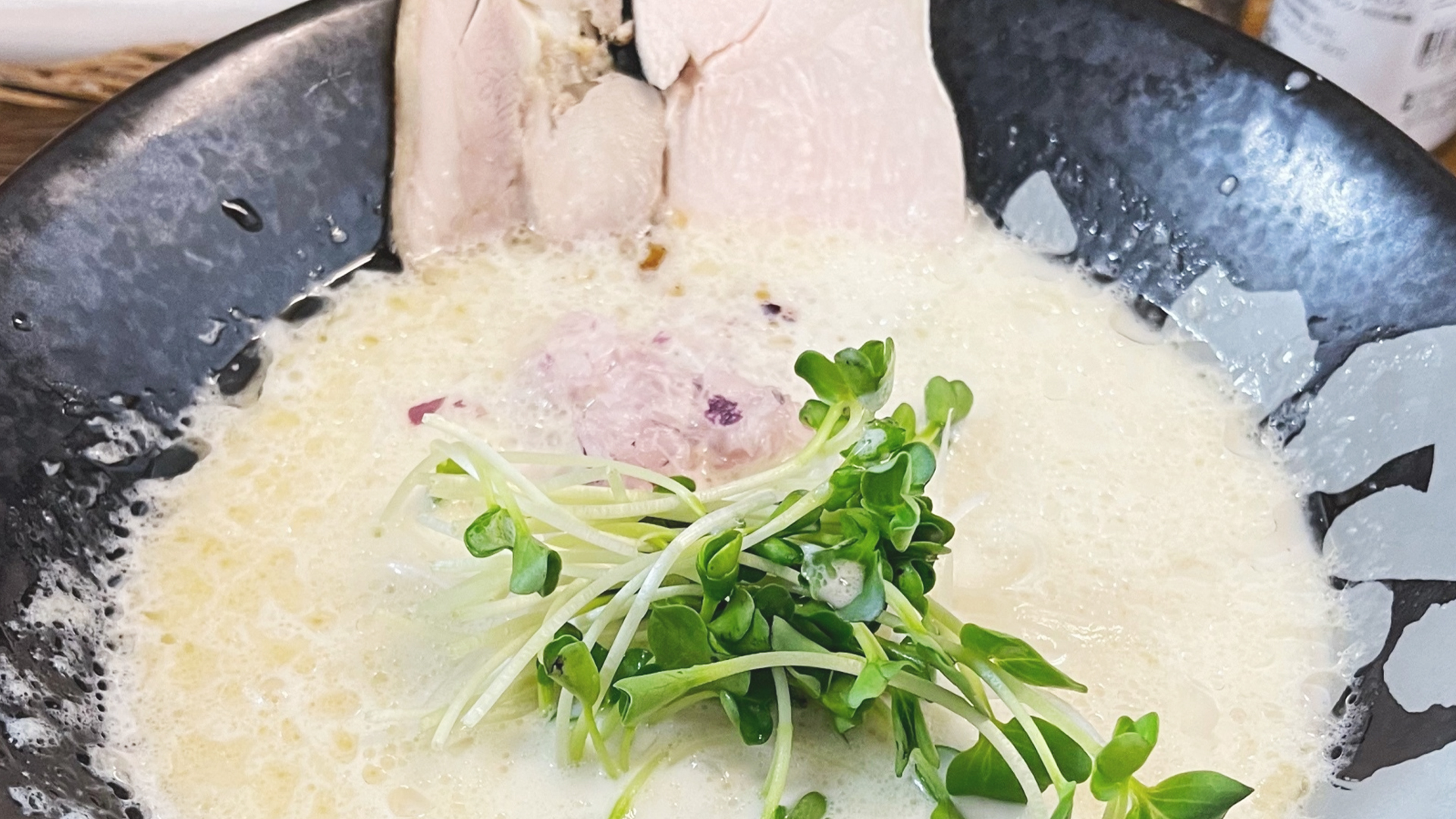 Bokkoshi Tori paitan ramen image